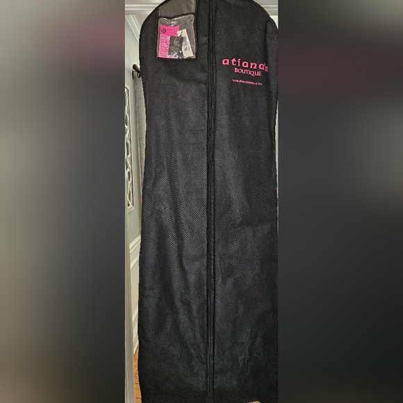 Terani Couture Prom Gown Dress, Nude Size 10 - Picture 5 of 11